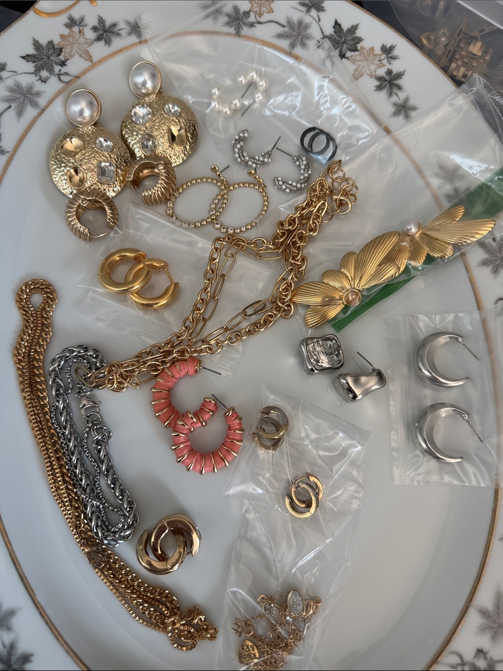 Nordstrom Mixed Metal Jewelry Set with Pink Hoop Accent
